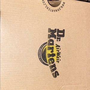 Toddlers dr martens